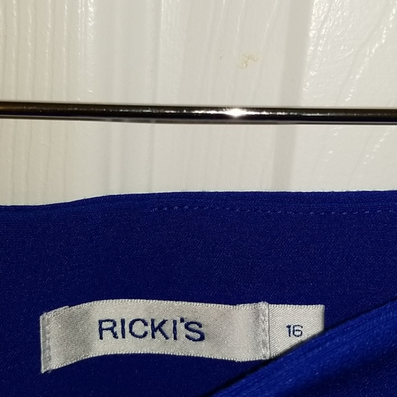 Pencil Skirt - Picture 2 of 3